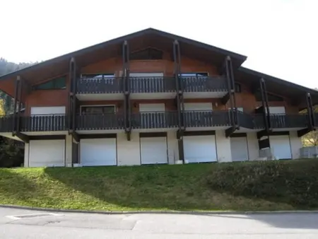 Confortable 3 pièces, départ ski, parking, WiFi, La Clusaz - Photo 11