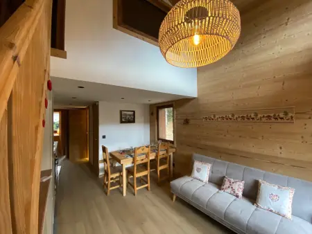 Duplex rénové avec balcon et garage à La Clusaz - Photo 2