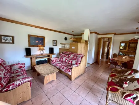 Appartement ski aux pieds, 2 chambres, terrasse et parking couvert - La Clusaz - Photo 2