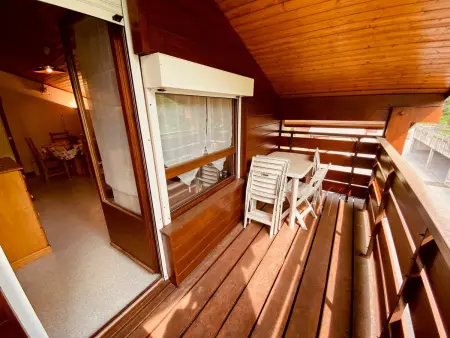 Charmant studio avec balcon et parking couvert, proche télémix et pistes, à La Clusaz - Photo 9