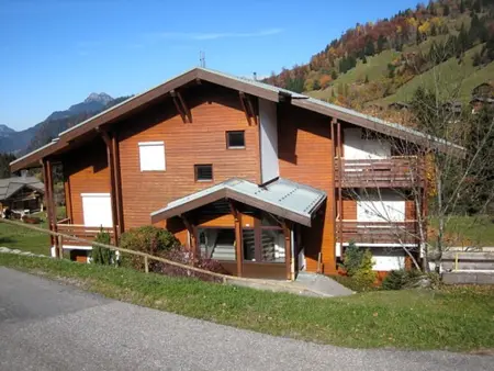 Charmant studio avec balcon et parking couvert, proche télémix et pistes, à La Clusaz - Photo 11