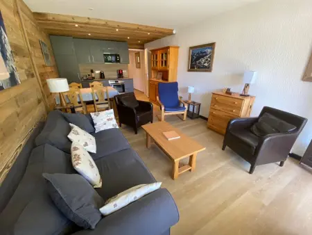 Appartement 2 pièces ensoleillé avec Wi-Fi et parking, La Clusaz - Photo 5