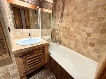 Studio avec lit clos savoyard et coin montagne au pied des pistes - Photo 6
