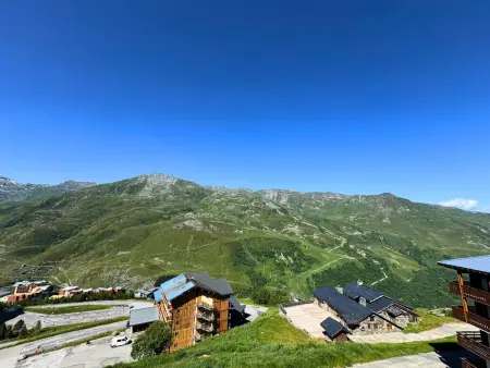 Studio avec lit clos savoyard et coin montagne au pied des pistes - Photo 10