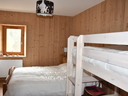 Appartement cosy 3 pièces - 6 personnes, balcon, centre, proche commerces et téléphérique - Photo 8
