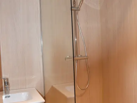 Appartement ensoleillé pour 7 pers, près du centre - Photo 6