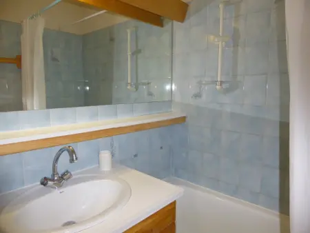 Appartement chaleureux avec grand balcon sud, 6 pers, au centre de Pralognan - Photo 8