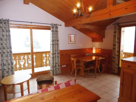 Dernier étage chalet, 3 pièces, 6 pers, proche pistes - Photo 4
