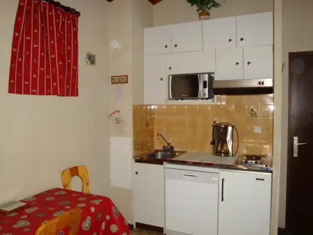 Studio cosy centre, balcon sud, animaux et parking - Photo 2