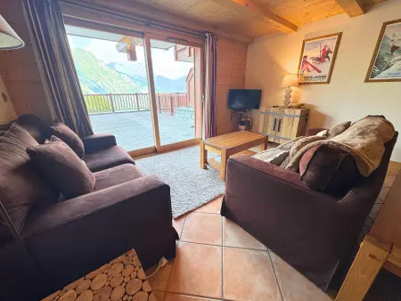 Bel Appartement 6 Pers. Ski aux Pieds, 1ère Ét. Terrasse 83m², Parking, Wifi, St Martin de Belleville - Photo 2
