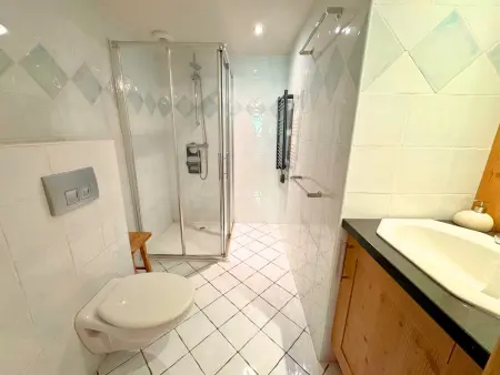 Bel Appartement 6 Pers. Ski aux Pieds, 1ère Ét. Terrasse 83m², Parking, Wifi, St Martin de Belleville - Photo 10