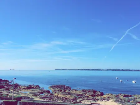 Appartement T3 avec Terrasse à 30m des Commerces et Plage à Ploemeur - Photo 26