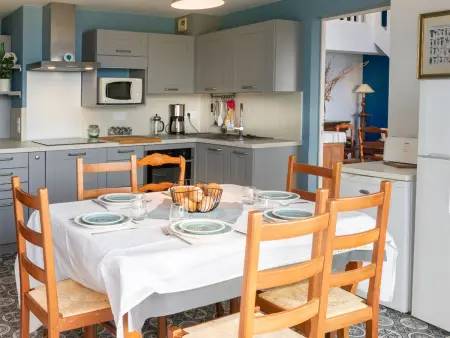 Duplex 5 pièces avec balcon à 30m de la plage - 7 couchages, acceptant animaux, wifi et parking - Photo 1
