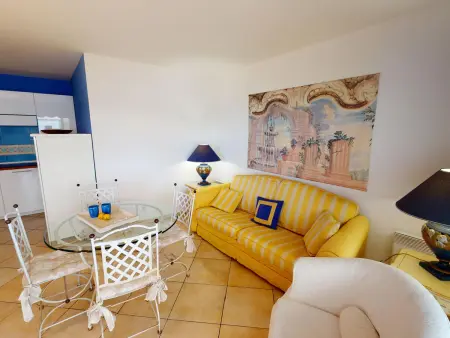 Superbe 2P centre Menton avec terrasse, clim, Wi-Fi - Photo 3