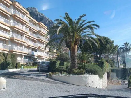 2P en dernier étage avec clim et parking privé à Menton - Photo 14