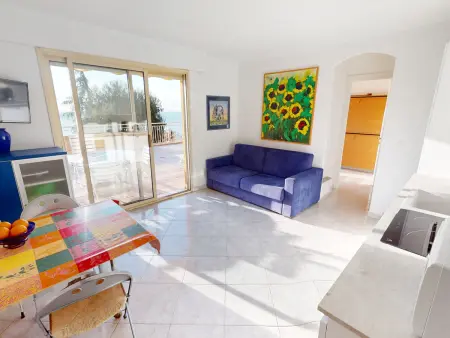Petit 3P avec terrasse, piscine et garage, Appartement 5 personnes à Menton - Photo 2