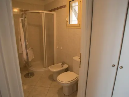 Petit 3P avec terrasse, piscine et garage, Appartement 5 personnes à Menton - Photo 6