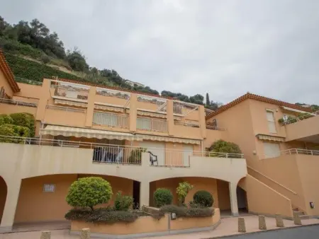 Petit 3P avec terrasse, piscine et garage, Appartement 5 personnes à Menton - Photo 12