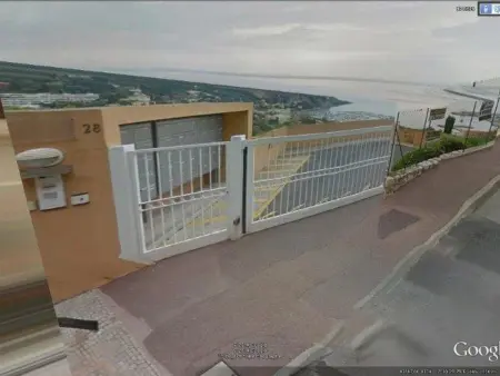 Petit 3P avec terrasse, piscine et garage, Appartement 5 personnes à Menton - Photo 13