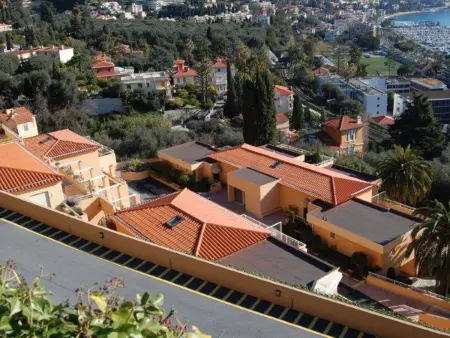 Petit 3P avec terrasse, piscine et garage, Appartement 5 personnes à Menton - Photo 16