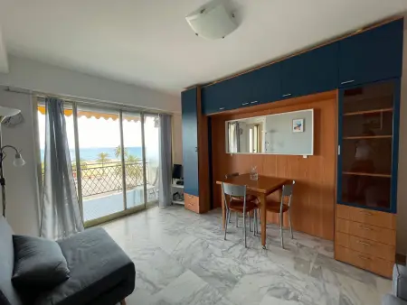 Studio climatisé à Menton, face mer, Appartement 3 personnes à Menton - Photo 1