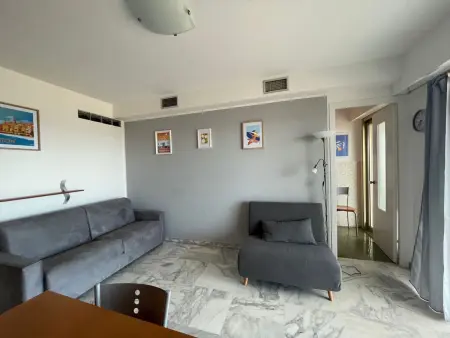 Studio climatisé à Menton, face mer, Appartement 3 personnes à Menton - Photo 2