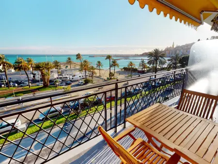 Studio climatisé à Menton, face mer, Appartement 3 personnes à Menton - Photo 9