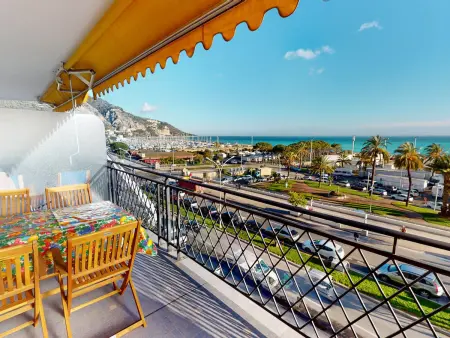 Studio climatisé à Menton, face mer, Appartement 3 personnes à Menton - Photo 10