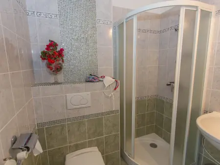 Studio face mer avec terrasse, proche plages et centre, Wifi gratuit - Photo 5