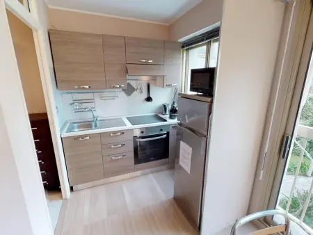 Studio rénové au calme avec alcôve, Appartement 3 personnes à Menton - Photo 2