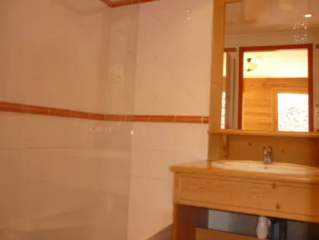 Grand studio montagne 4 personnes avec balcon à Pra Loup - Photo 9