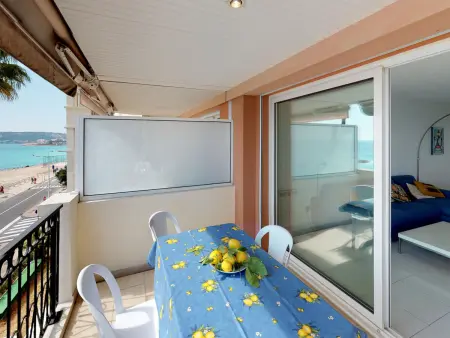 Superbe 3P en bord de mer avec terrasse et garage à Menton - Photo 9