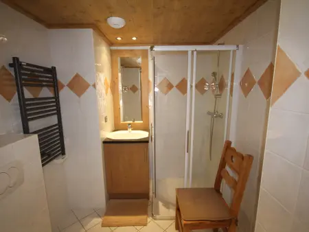 Appartement 2 pièces neuf avec parking et accès piscine - Photo 2