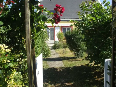 Appartement avec jardin et terrasse, animaux acceptés, parking inclus - Photo 3