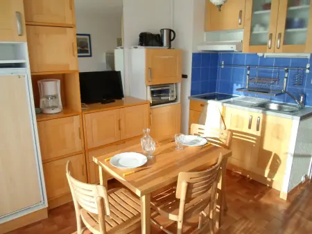 Appartement avec Balcon et Animaux Acceptés à Balaruc-les-Bains - Photo 4