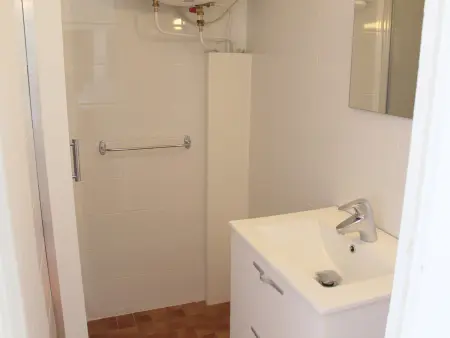 Appartement avec Balcon et Animaux Acceptés à Balaruc-les-Bains - Photo 7