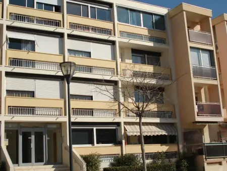 Appartement Proche Thermes avec Balcon et Parking à Balaruc-les-Bains - Photo 11