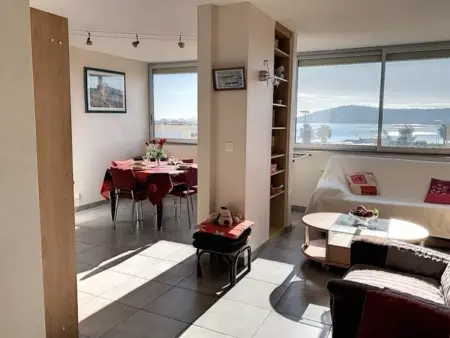Appartement lumineux à Balaruc-les-Bains, animaux admis - Photo 2