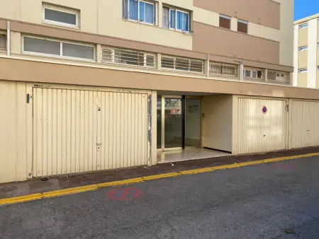 Appartement 2* à Balaruc-les-Bains, animaux admis, proche Thermes - Photo 10