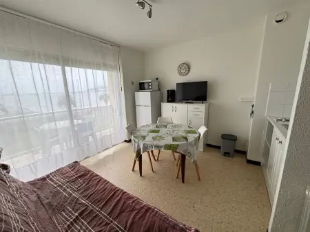 Appartement cosy face étang de Thau, animaux admis - Photo 6