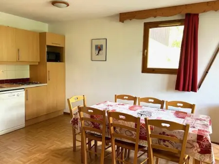 Location 4 Pièces avec Balcons pour 8 à Puy-Saint-Vincent - Photo 2