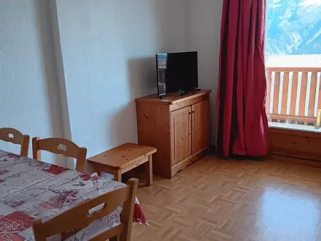 Appartement 2 Pièces 6 Personnes avec Balcon à Puy-Saint-Vincent - Photo 1