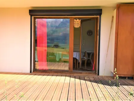 Appartement rénové 6 pers, terrasse, parking, local ski - Photo 7
