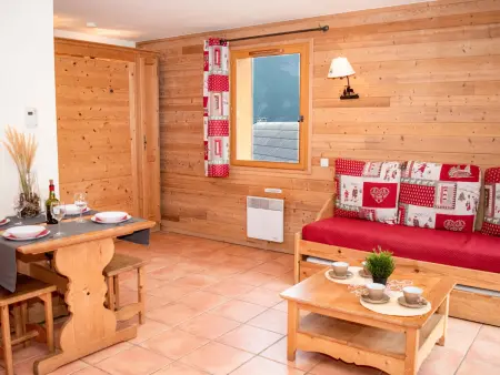 Studio cabine 6 pers. avec parking et balcon à Pra Loup - Photo 2