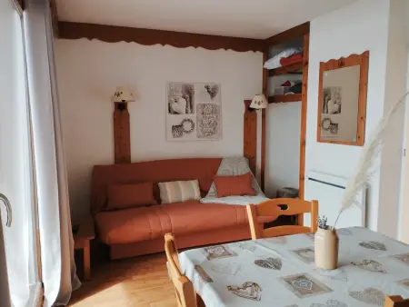 Studio cabine La Joue du Loup, 4 pers., terrasse, parking - Photo 1