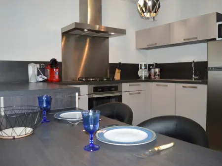 Appartement 3 Pièces à Saint-Cyprien : 6 Couchages, Piscine, Terrasse, Parking et WIFI - Photo 1