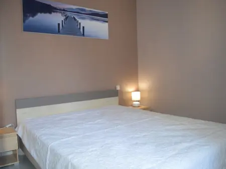 Appartement 3 Pièces à Saint-Cyprien : 6 Couchages, Piscine, Terrasse, Parking et WIFI - Photo 10