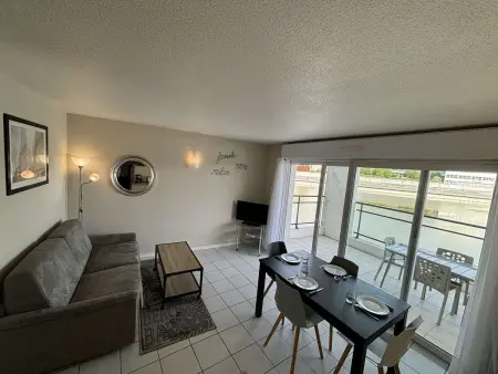 Appartement à La Rochelle avec terrasse et parking privé - Photo 2