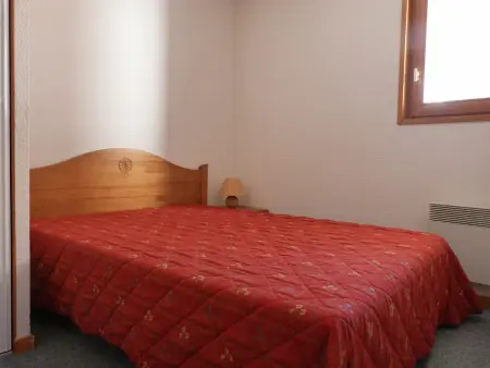 Appartement pour 6 au centre de Lanslevillard, proche des pistes avec balcon et WIFI - Photo 2