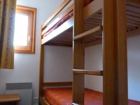 Appartement pour 6 au centre de Lanslevillard, proche des pistes avec balcon et WIFI - Photo 3